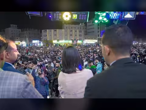 الغناء سلوة اليمنيين في زمن الحرب رغم الظروف القاسية والمحن