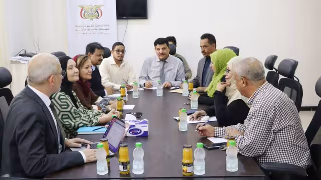 فريق العقوبات الدولية يناقش الانتهاكات مع اللجنة اليمنية للتحقيق