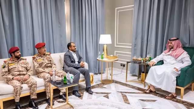 تصريح خالد بن سلمان وبيانا السعودية الحوثيين في ختام لقاء الرياض