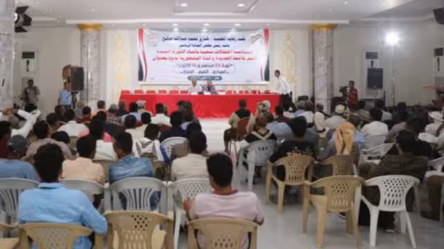 ندوة مشتركة لجامعة الحديدة وقناة "الجمهورية" في المخا: تعزيز الوعي الوطني