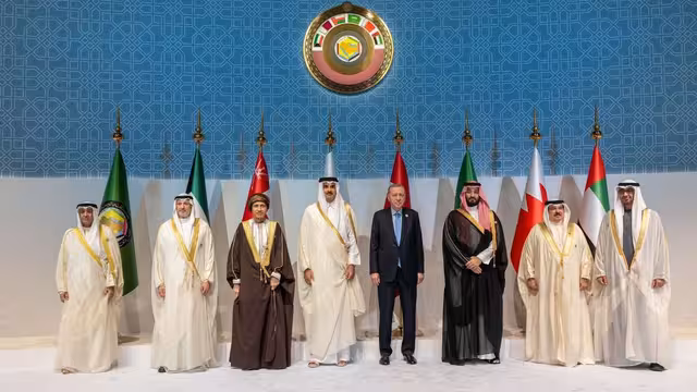 هذا ما جاء بيان قمة مجلس التعاون الخليجي بشأن اليمن