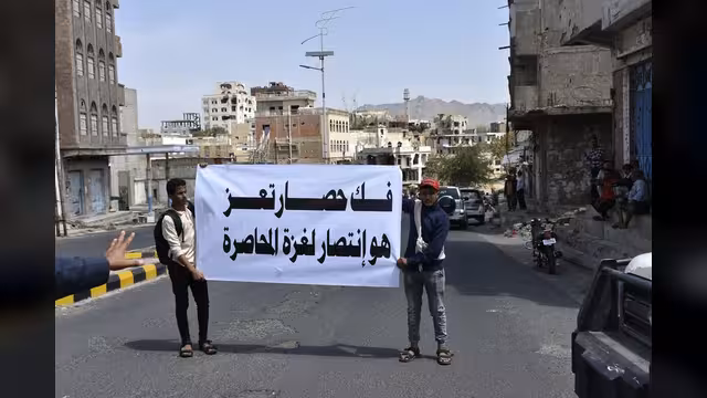 الحوثيون أمام امتحان ثانٍ بعد فتح طريق الحوبان تعز من طرف واحد