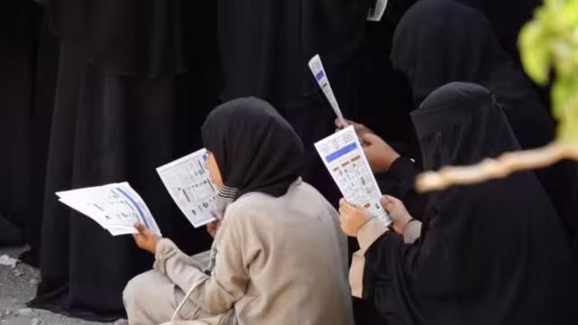 تعز: مئات المصابين بمرض الكوليرا وطبية المقاومة تطلق حملة في موزع
