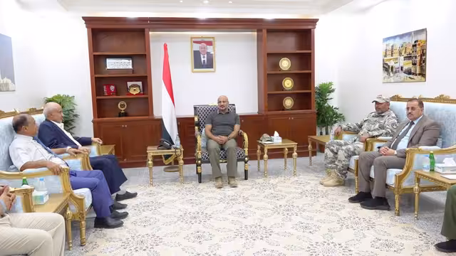 طارق صالح يشدد على أهمية تعزيز السلطة القضائية في الحديدة