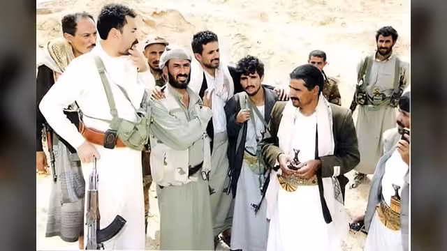 الفريق صغير بن عزيز الركن الجمهوري العتيد