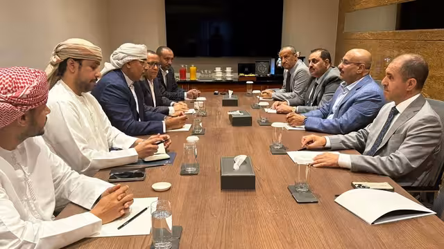 جلسة حوار رفيعة المستوى بين سياسي المقاومة الوطنية والمجلس الانتقالي
