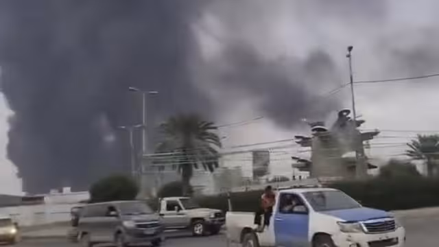 غارات إسرائيلية تستهدف مواقع متفرقة في الحديدة غربي اليمن