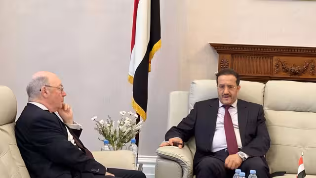 عثمان مجلي في لندن