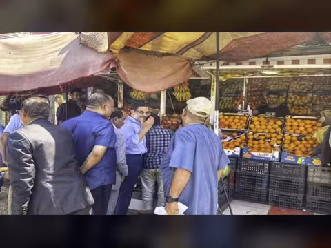 كفى تمثيلاً يا دكتور!