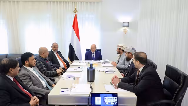 الرئاسي اليمني يناقش خارطة طريق لمواجهة تحديات المرحلة المقبلة