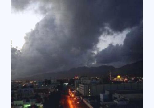 سلطنة عمان تستعد لمواجهة إعصار فيت