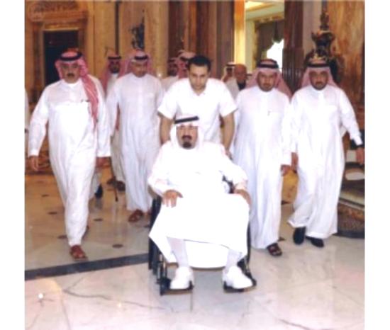 خادم الحرمين يتوجه الاثنين إلى أميركا لإكمال الفحوص الطبية وسلطان يصل الرياض