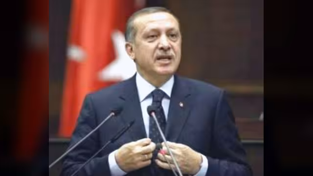 اردوغان: تركيا على مسافة واحدة من جميع اللبنانيين