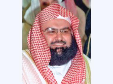 السديس في خطبة الحرم: المواطنة الصالحة ليست هتافات تردد ولا شعارات تعدد