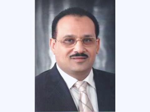 سفير اليمن لدى القاهرة ينجو من محاولة اغتيال بأسيوط