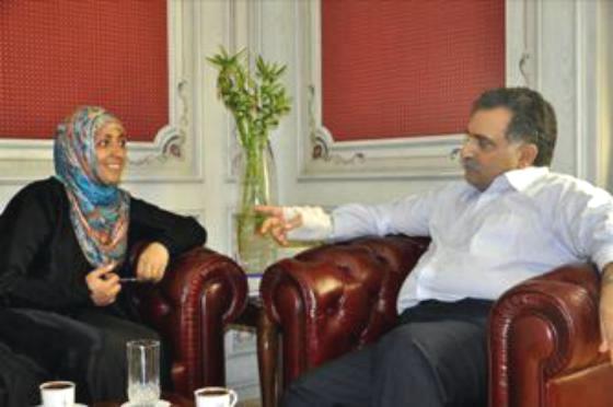 عزمي بشارة يستقبل المناضلة اليمنية توكل كرمان