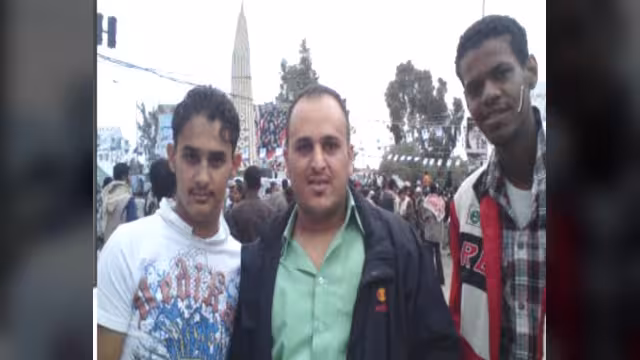 نادر المذحجي.. ثائر جديد في ساحة تغيير صنعاء