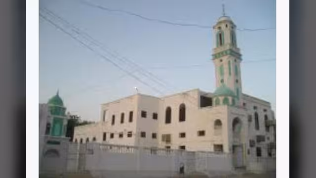 خطيب سيئون: اليمنيون سطروا أروع الأمثلة في 21 فبراير 2012