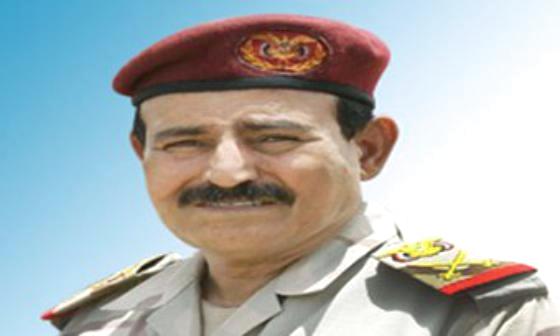 السيرة الذاتية للواء ناصر الطاهري قائد المنطقة الجنوبية