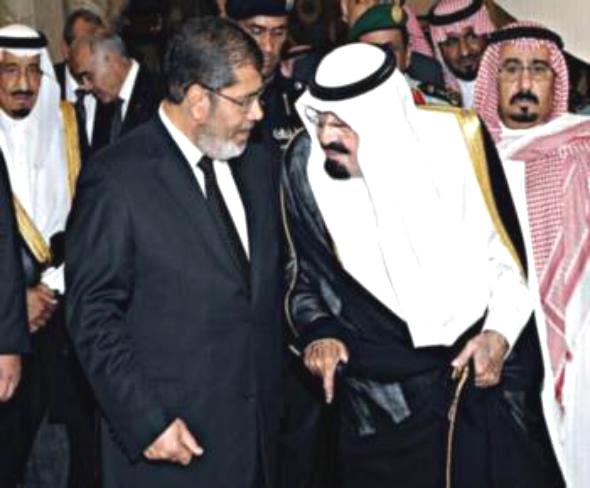 محللون: زيارة مرسي للسعودية ستعيد التوازن للمنطقة