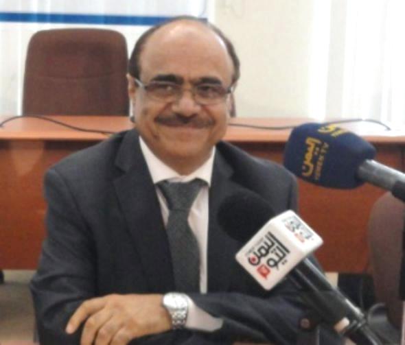 وزير الاعلام يهاجم ممولي بعض الصحف المستقلة ويدعوها لابتكار آليات دعم أخرى