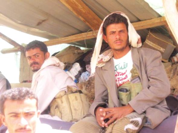 صعدة: مسلحو الحوثي يعطلون جميع المدارس ويلزمون طلابها بالمشاركة في مسيرة الجهر بالصرخة (فيديو)