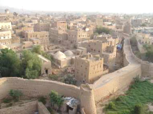 صعدة: لجنة الوساطة تشرف على إخلاء مواقع التمترس في منطقة دماج ووضع مراقبين فيها