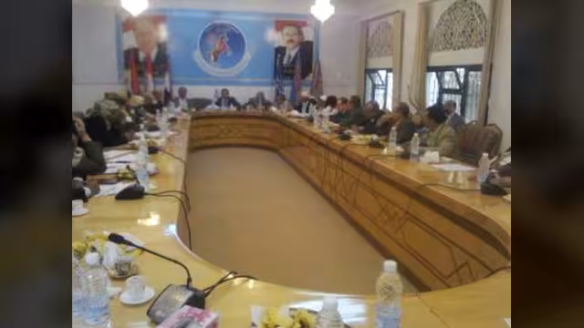 المؤتمر يرفض استقالة 4 من ممثليه في مؤتمر الحوار