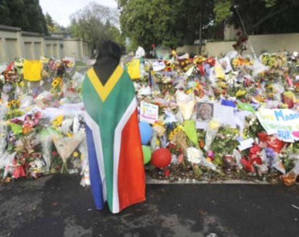 مئات الشخصيات الرسمية والعالمية تحضر جنازة مانديلا