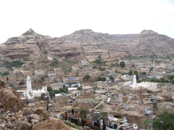 إصابة ثلاثة جنود بالبيضاء برصاص مسلحين مجهولين