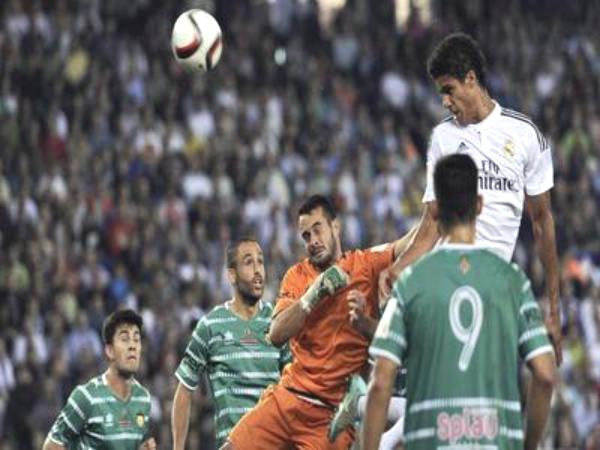 ريال مدريد يسحق كورنيا برباعية في كأس ملك إسبانيا(فيديو)