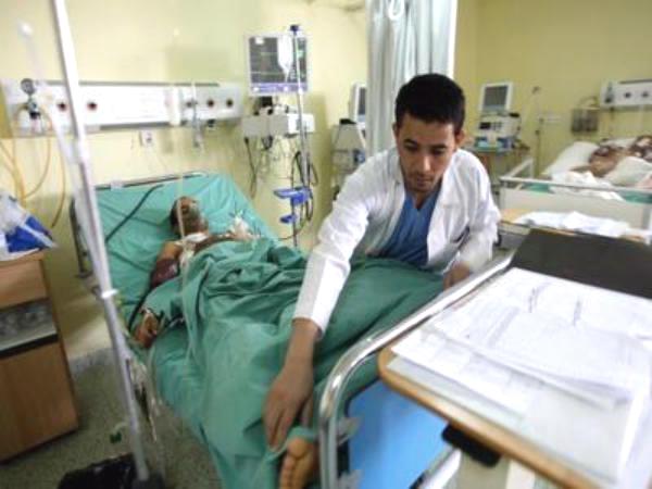وزير الصحة يحذّر من تدهور الوضع الصحي في اليمن