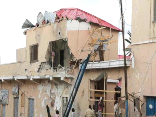 مقتل 12 مسلحا بهجومي الفندقين بالصومال