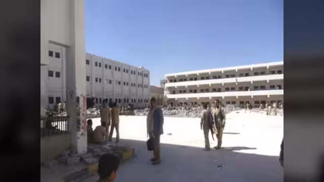 بدء امتحانات ثانوية اليمن وطلاب الحوثيين ناجحون مقدماً