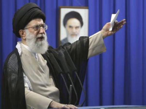 ‏”نيويورك تايمز”:هل ما زالت أميركا “الشيطان الأكبر” بالنسبة للإيرانيين؟
