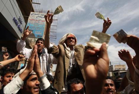 موازنتان في اليمن: واحدة للحرب وأخرى للإعمار