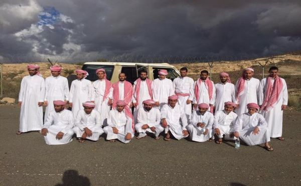 الحوثيون يعلنون تسلم 40 معتقلا من السعودية (أسماء)