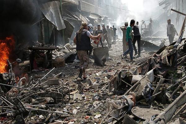 مقتل 85 مدنياً في قصف لـ”التحالف الدولي” بحلب السورية