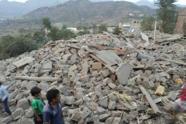 الحوثيون يفجرون منزل سكرتير منظمة الحزب الاشتراكي بمديرية حيفان