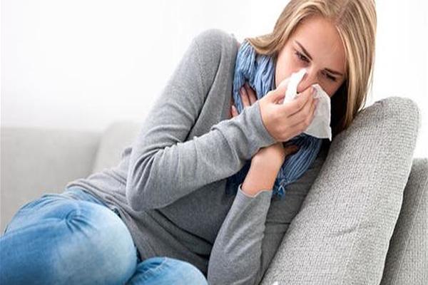 هل تعرف الفرق بين نزلة البرد والإنفلونزا؟