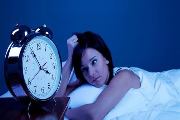 نقص النوم يهددك بخلل في الهرمونات
