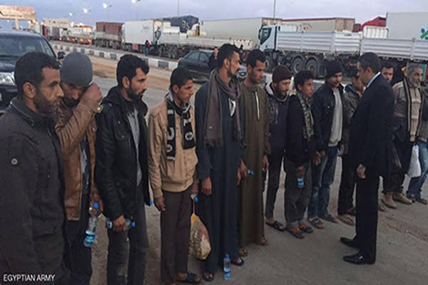 الإفراج عن 13 مصرياً خطفوا في شرق ليبيا