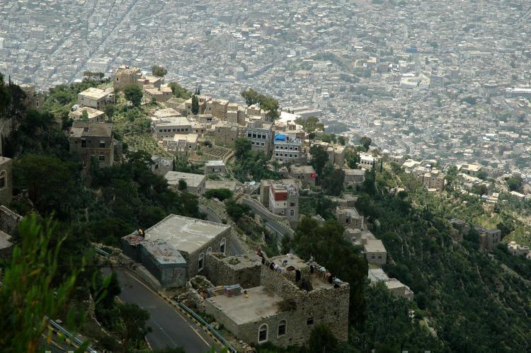 الأرصاد يتوقع تكون الصقيع على أجزاء من المناطق الجبلية في اليمن