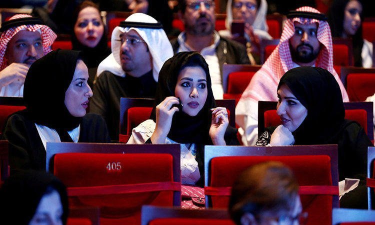 السينما السعودية تعلن موعد افتتاح أول عرض لشركة أمريكية