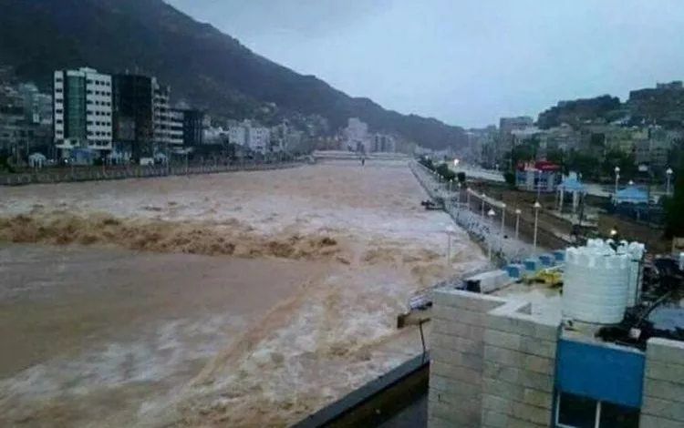 إعصار، أمطار، سيول في حضرموت