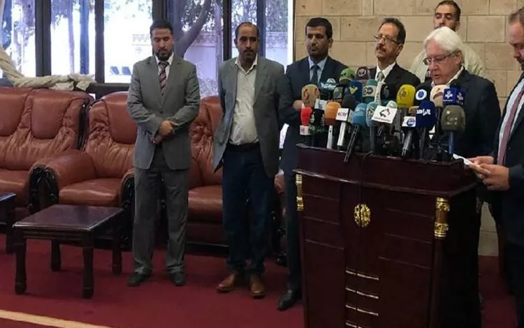 المبعوث الأممي في مؤتمر صحفي في العاصمة صنعاء