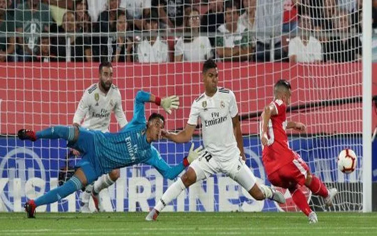 لاعب وسط نادي جيرونا بورخا غارسيا