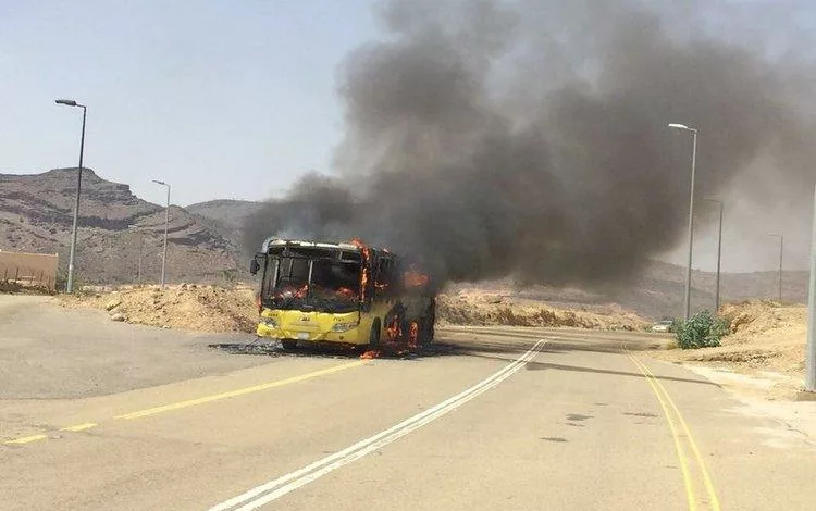 احتراق حافلة