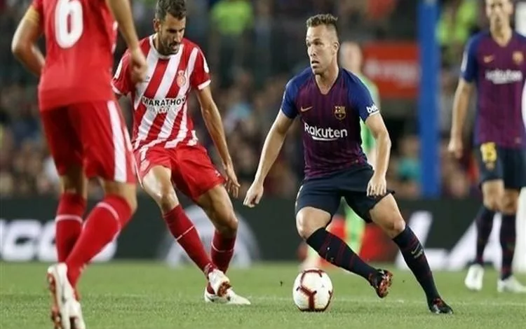 برشلونة