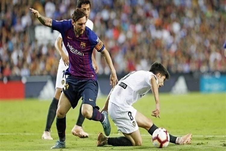 برشلونة يفشل في استعادة صدارة الدوري الإسباني بتعادل جديد أمام فالنسيا.. فيديو